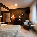 Hotel Santa's Aurora & Igloos 4*