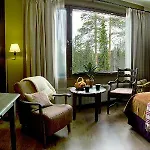 Santa's Aurora & Igloos Hotell 4*