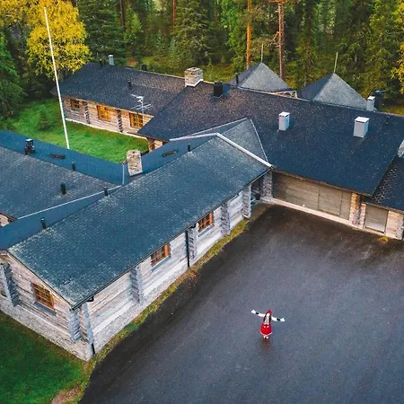 Santa's Aurora & Igloos Hotel