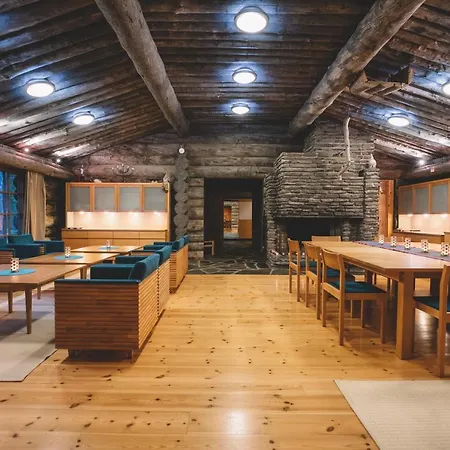 Santa's Aurora & Igloos Hotel Luosto