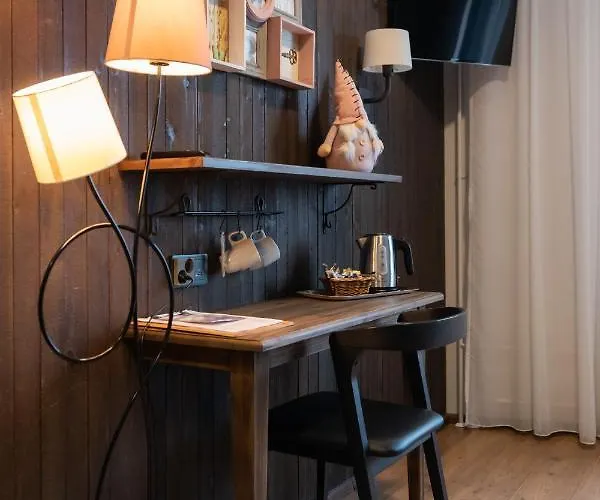 Santa's Aurora & Igloos Hotell