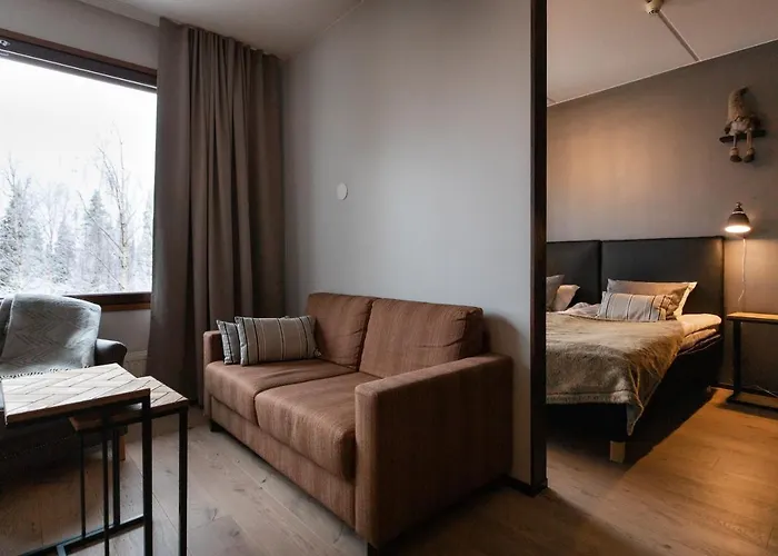 Santa's Aurora & Igloos 4* Luosto