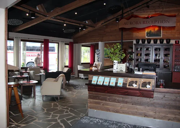 Santa's Aurora & Igloos