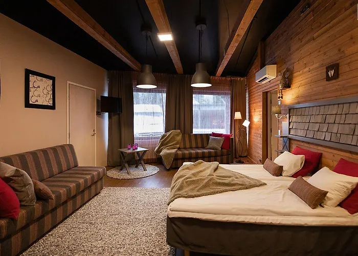 Santa's Aurora & Igloos 4*