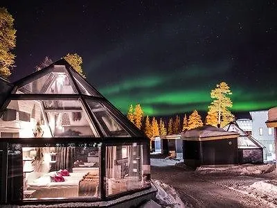 Santa's Aurora & Igloos 4* Luosto